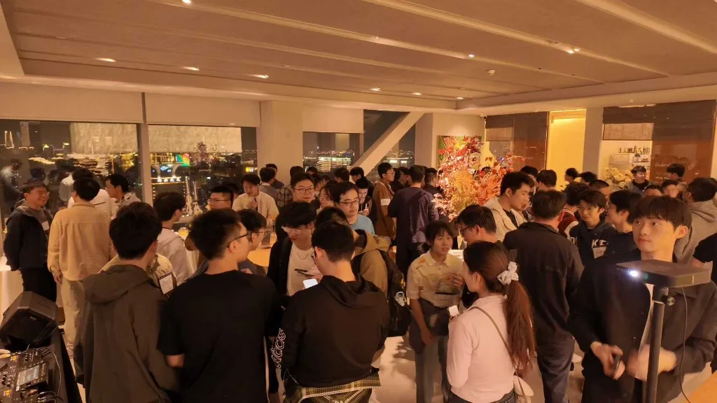 LightNova Rooftop Party 现场